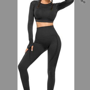 2-piece womens workout cutout leggings and crop top